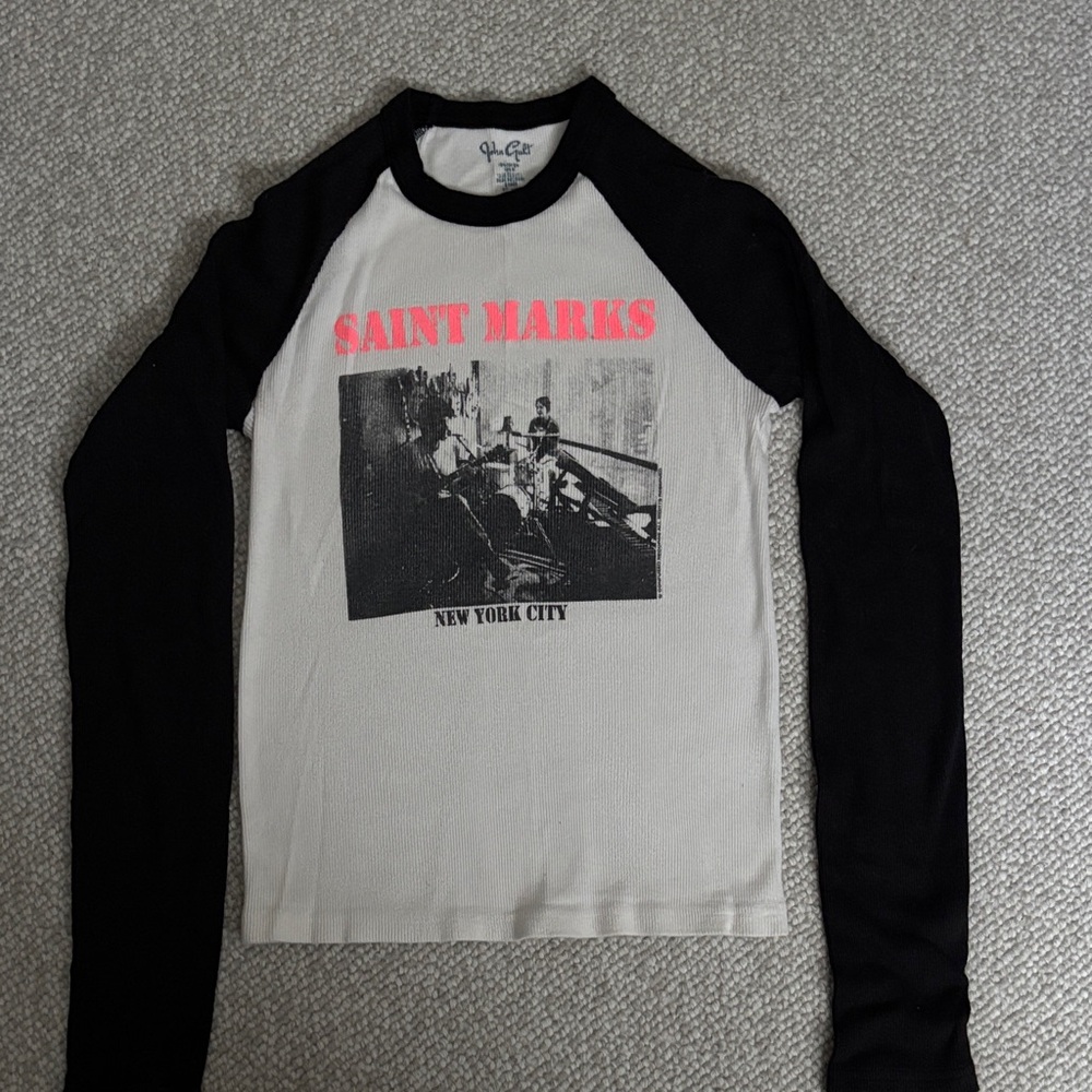 Brandy Melville Black and White Long Sleeve Tee